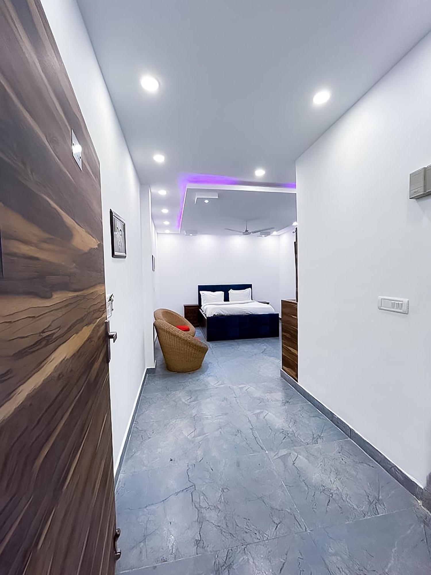 Hotel Js Garden - Near Jaypee Hospital Noida Exterior photo